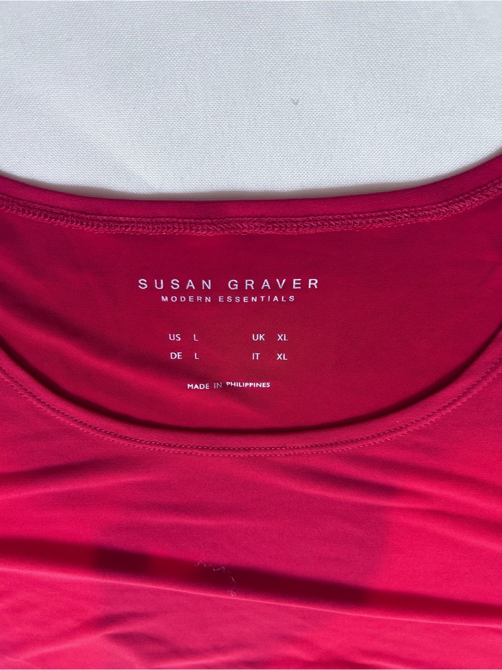 Susan Graver Red Short Sleeve Crew Neck Tee